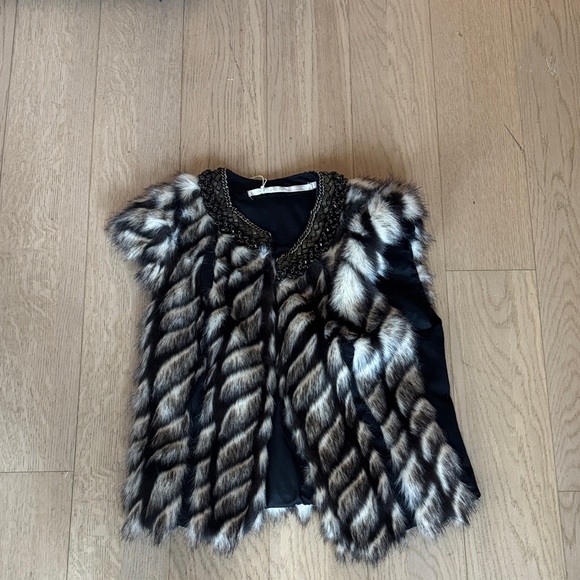 Twelfth Street by Cynthia Vincent Textured Black Vest - Picture 1 of 3